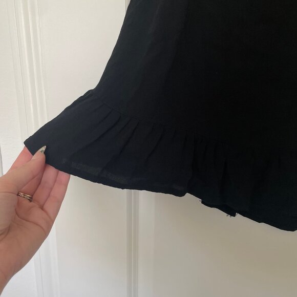 Mango Black Peplum Blouse – Size XS, Crew Neck, Loose Fit, Elegant Casual - Picture 5 of 9